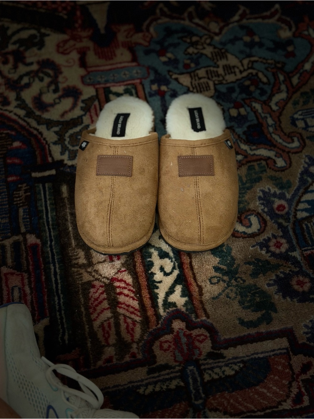Lucky Brand Men's Tan Suede Slip-On Slippers with Cream Fleece Lining